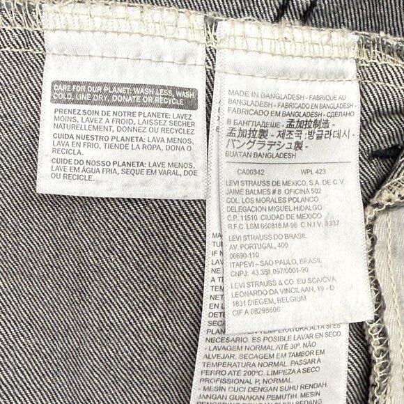 ✅LEVI'S Mens M Relaxed Trucker Jacket Premium Charcoal Gray Denim Inside Pockets - Picture 5 of 12
